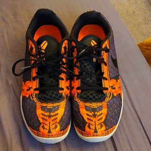 Nike KB Mentality Pewter Size 11.5